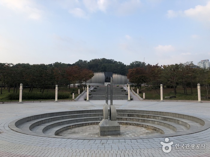 5·18 Memorial Park (5·18 기념공원)