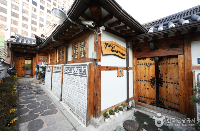 Moonguesthouse [Korea Quality] / 문게스트하우스 [한국관광 품질인증]