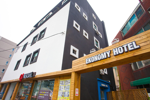 Ekonomy Hotel Incheon [Korea Quality] / 이코노미호텔 인천부평점 [한국관광 품질인증]