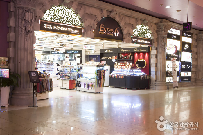 Enter 6 (엔터식스-코엑스점)