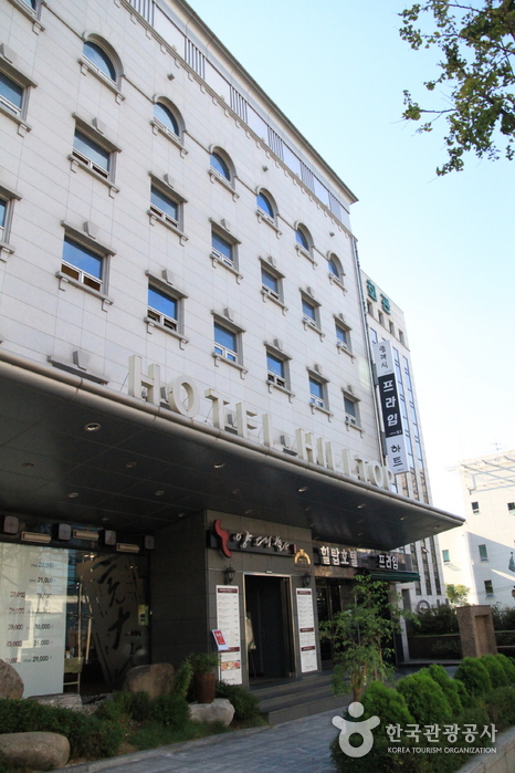 Hotel Hilltop (힐탑관광호텔) Hotel Hilltop (힐탑관광호텔)