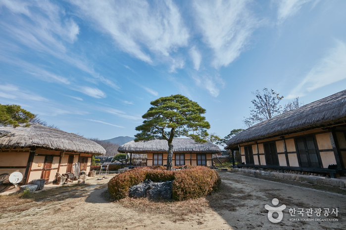 RakKoJae Andong(Hahoe) [Korea Quality] / 락고재 안동(하회) [한국관광 품질인증]