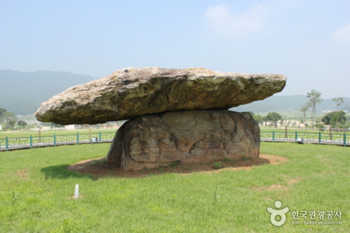 Ganghwa Dolmen [Patrimoine Mondial de l’UNESCO] (강화 부근리 지석묘)