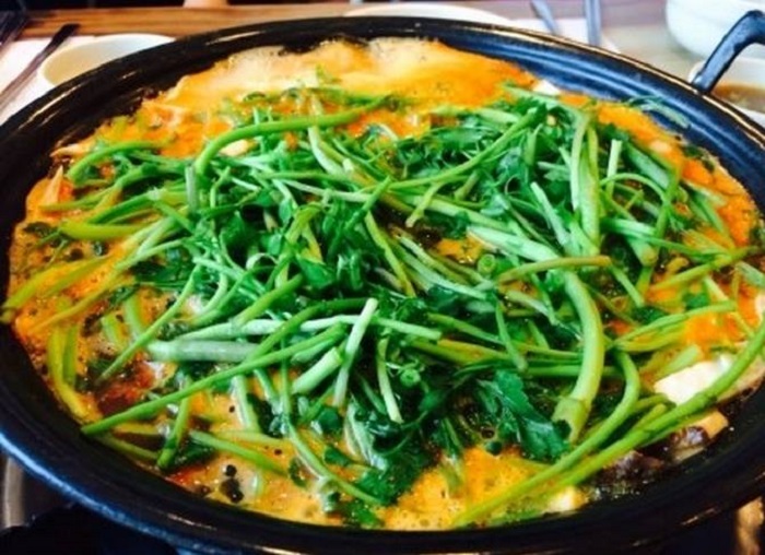 Deungchon Shabu Kalguksu - Deungchon Branch (등촌샤브칼국수 등촌) Deungchon Shabu Kalguksu - Deungchon Branch (등촌샤브칼국수 등촌)