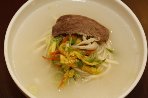 Gomgukshijip - Myeongdong Branch (곰국시집 명동)