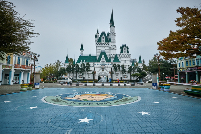 Parc d'Attractions Tongdo Fantasia (통도환타지아)