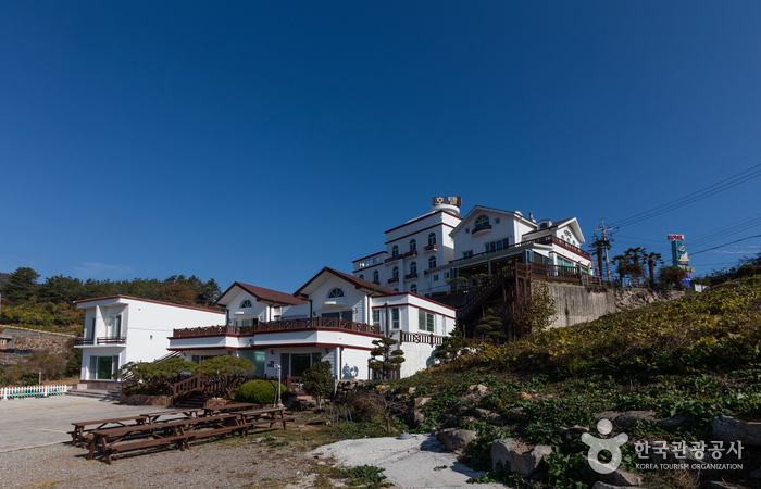 Hotel Hayannoeul [Korea Quality] / 호텔 하얀노을 [한국관광 품질인증]