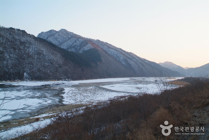 Lac Soyangho (section Inje) (소양호 - 인제)