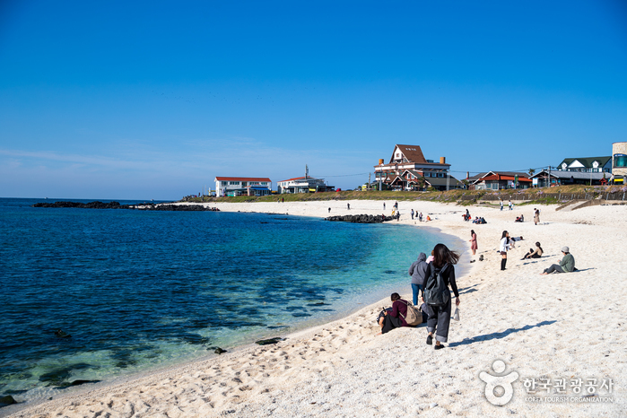 Plage Sanho de l'île Udo (우도 산호해변(서빈백사))