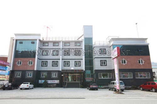 Suanbo Holy Spa Hotel (수안보성시스파호텔) Suanbo Holy Spa Hotel (수안보성시스파호텔)