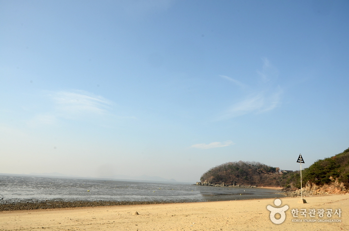 Strand Minmeoru (민머루해변) Strand Minmeoru (민머루해변)