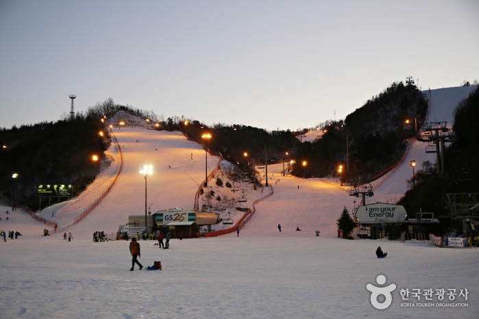 Ski-Resort Elysian Gangchon (엘리시안 강촌 스키장)