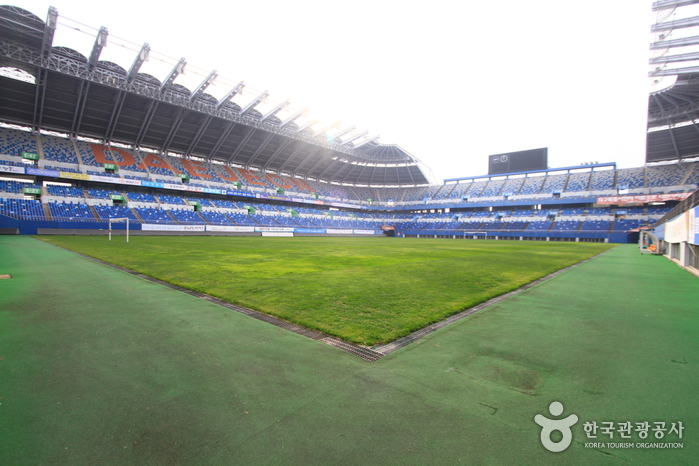 WM-Stadion Daejeon (대전월드컵경기장)