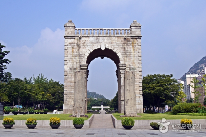 独立門(독립문) 独立門(독립문)