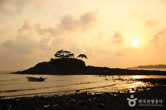 辺山半島国立公園(변산반도국립공원) 辺山半島国立公園(변산반도국립공원)
