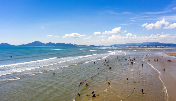 鎮海内水面環境生態公園（진해내수면 환경생태공원）