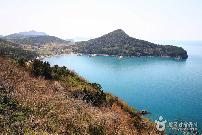 Isla Geumodo (금오도) Isla Geumodo (금오도)