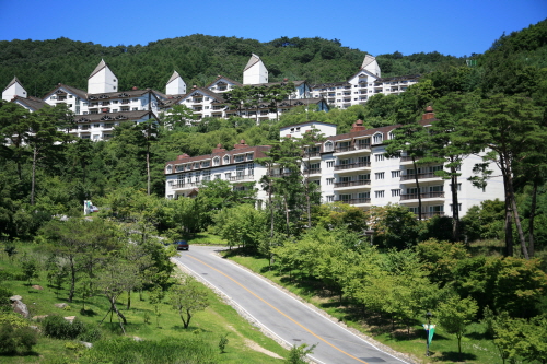 Complejo Recreativo Muju (무주덕유산리조트)