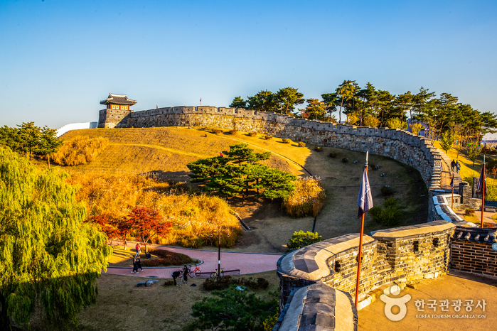 Fortaleza Hwaseong de Suwon (수원 화성) [Patrimonio Cultural de la Humanidad de la Unesco]